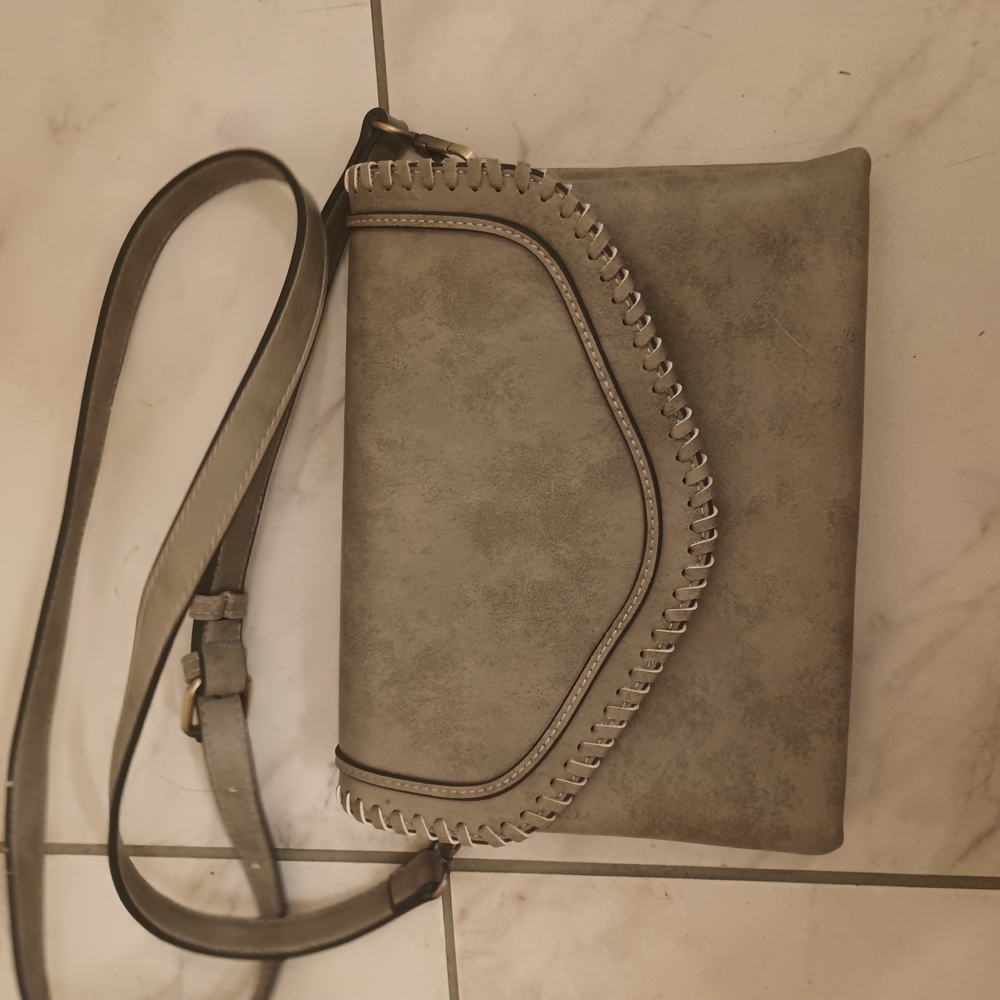Elegant Gray Women's Shoulder Bag